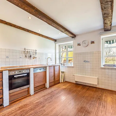 Apartment Juttashof Camin
